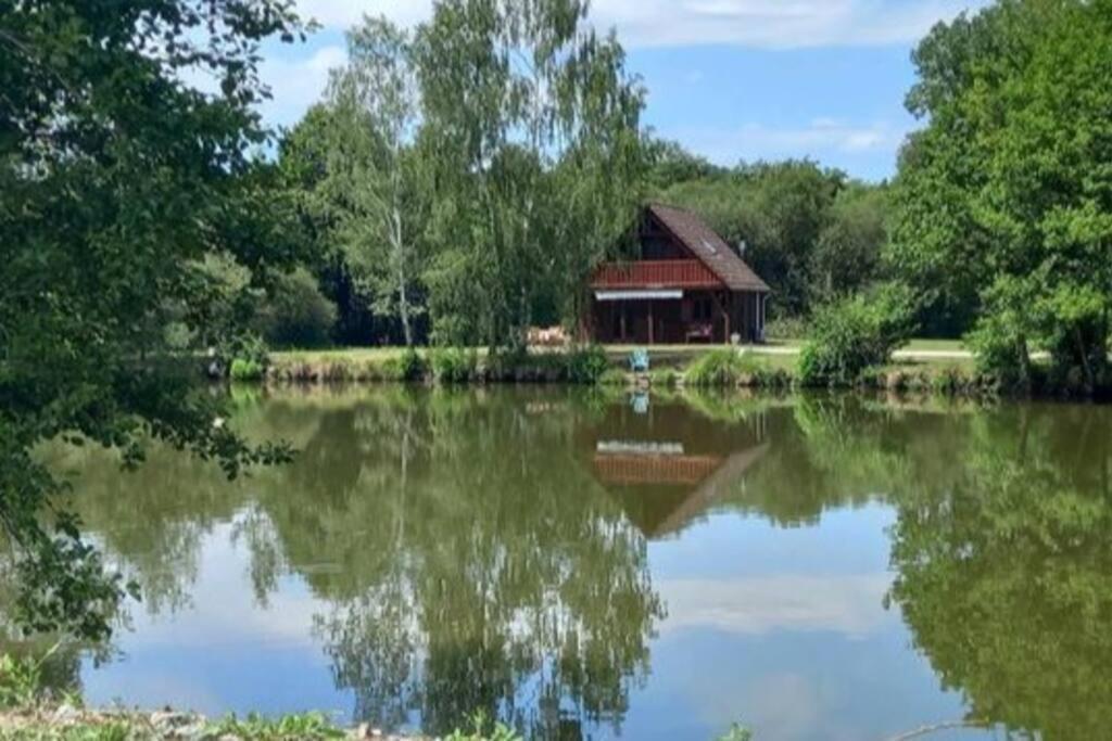 Le Chalet Limousin Folles المظهر الخارجي الصورة